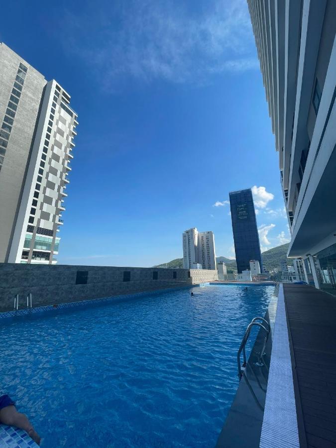 Q House- Flc Sea Tower Apartment Quy Nhon Bagian luar foto